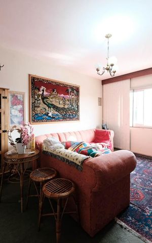 Casa à venda com 260m², 4 quartos e 2 vagasSala