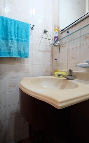 Casa à venda com 260m², 4 quartos e 2 vagasSuíte Banheiro