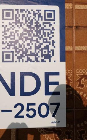 Casa à venda com 260m², 4 quartos e 2 vagasPlaca