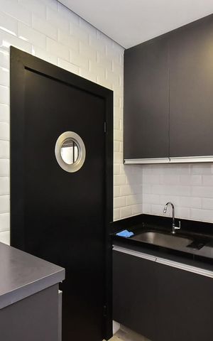 Casa de condomínio à venda com 300m², 4 quartos e 3 vagasÁrea de Serviço