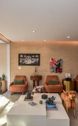 Casa de condomínio à venda com 300m², 4 quartos e 3 vagasSala