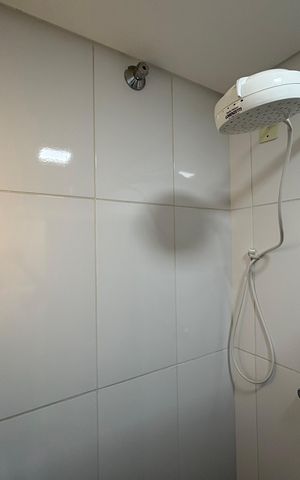 Apartamento à venda com 55m², 2 quartos e 1 vaga Apartamento à venda com 55m², 2 quartos e 1 vagaBanheiro