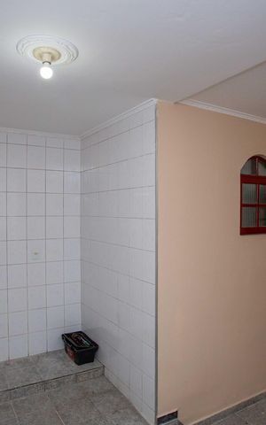 Casa à venda com 320m², 3 quartos e 2 vagasÁrea de Serviço