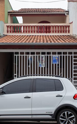 Casa à venda com 320m², 3 quartos e 2 vagasFachada