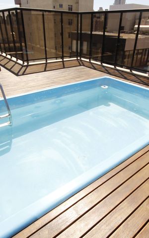 Apartamento à venda com 315m², 4 quartos e 4 vagasPiscina