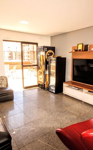Apartamento à venda com 315m², 4 quartos e 4 vagasSala 2