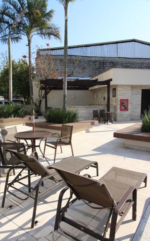 Studio para alugar com 38m², 1 quarto e 1 vagaPiscina