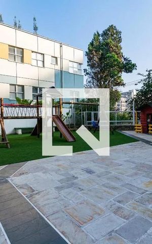 Apartamento à venda com 127m², 3 quartos e 3 vagas Apartamento à venda com 127m², 3 quartos e 3 vagasÁrea comum - Playground