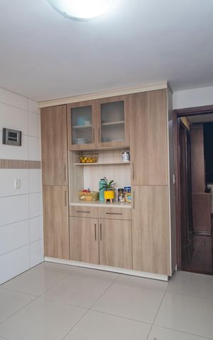 Casa à venda com 260m², 3 quartos e 3 vagas Casa à venda com 260m², 3 quartos e 3 vagasCozinha
