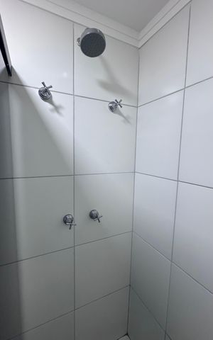 Apartamento à venda com 57m², 2 quartos e 2 vagas Apartamento à venda com 57m², 2 quartos e 2 vagasBanheiro