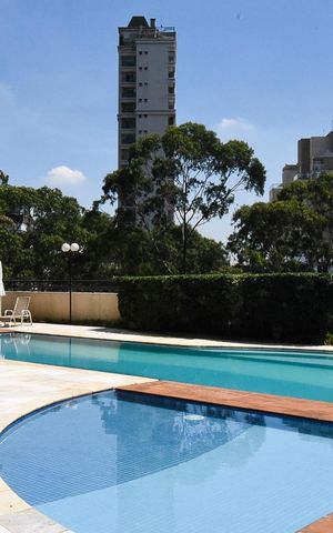 Apartamento à venda com 127m², 4 quartos e 2 vagasPiscina
