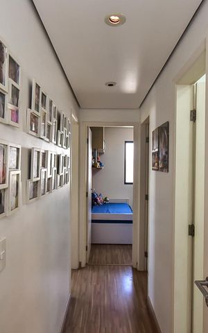 Apartamento à venda com 127m², 4 quartos e 2 vagasCorredor
