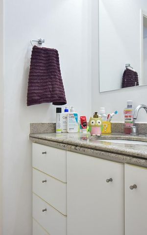 Apartamento à venda com 127m², 4 quartos e 2 vagasBanheiro