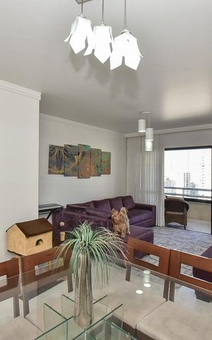 Apartamento à venda com 127m², 4 quartos e 2 vagasSala