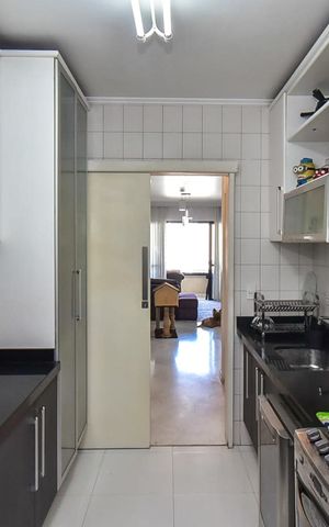 Apartamento à venda com 127m², 4 quartos e 2 vagasCozinha