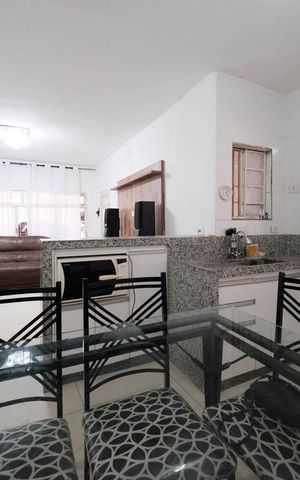 Casa à venda com 180m², 3 quartos e 4 vagasSala/Cozinha