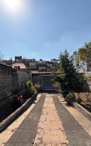 Casa à venda com 378m², 3 quartos e 11 vagas Casa à venda com 378m², 3 quartos e 11 vagasQuintal