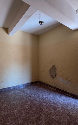 Casa à venda com 378m², 3 quartos e 11 vagas Casa à venda com 378m², 3 quartos e 11 vagasQuarto de Serviço