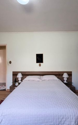 Casa à venda com 378m², 3 quartos e 11 vagas Casa à venda com 378m², 3 quartos e 11 vagasQuarto 2