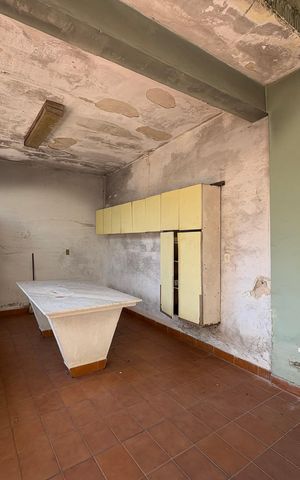 Casa à venda com 378m², 3 quartos e 11 vagas Casa à venda com 378m², 3 quartos e 11 vagasChurrasqueira