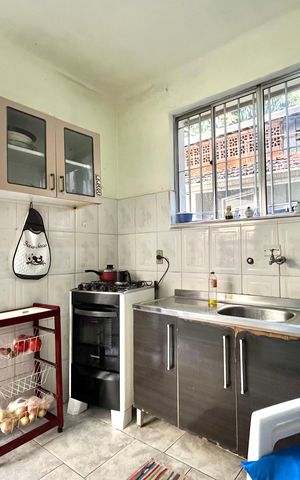 Casa para alugar com 370m², 3 quartos e sem vaga Casa para alugar com 370m², 3 quartos e sem vagaCozinha