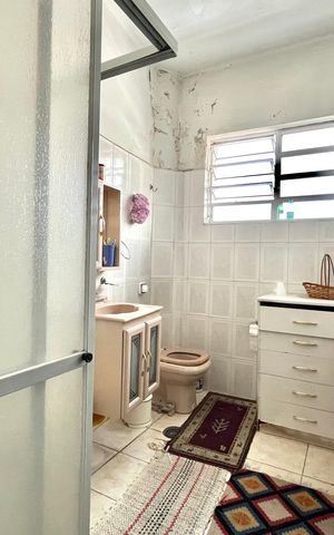 Casa para alugar com 370m², 3 quartos e sem vaga Casa para alugar com 370m², 3 quartos e sem vagaBanheiro