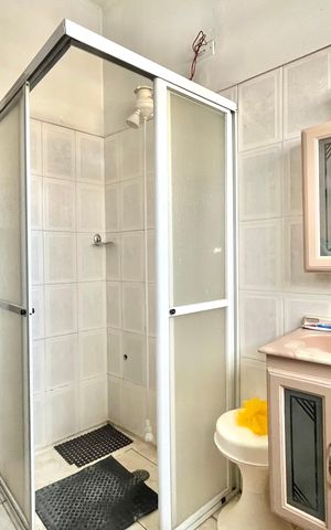 Casa para alugar com 370m², 3 quartos e sem vaga Casa para alugar com 370m², 3 quartos e sem vagaBanheiro