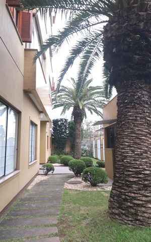 Apartamento à venda com 80m², 2 quartos e 1 vagaFachada