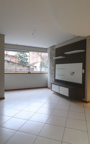 Apartamento à venda com 80m², 2 quartos e 1 vagaSala