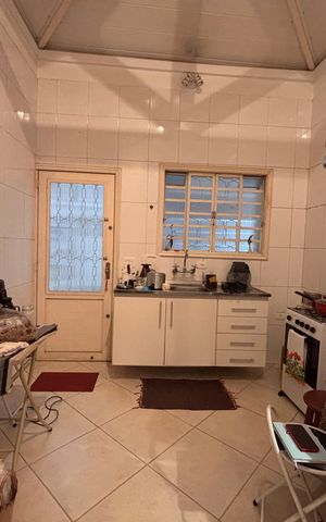 Casa à venda com 432m², 1 quarto e sem vaga Casa à venda com 432m², 1 quarto e sem vagaCozinha