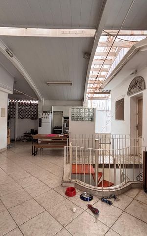 Casa à venda com 432m², 1 quarto e sem vaga Casa à venda com 432m², 1 quarto e sem vagaÁrea Gourmet