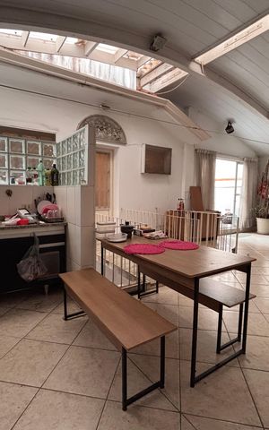 Casa à venda com 432m², 1 quarto e sem vaga Casa à venda com 432m², 1 quarto e sem vagaÁrea Gourmet