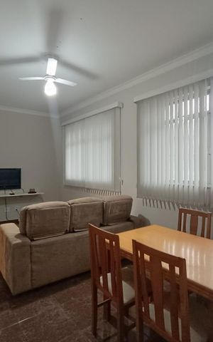 Casa à venda com 366m², 4 quartos e 3 vagas Casa à venda com 366m², 4 quartos e 3 vagasSala casa 2