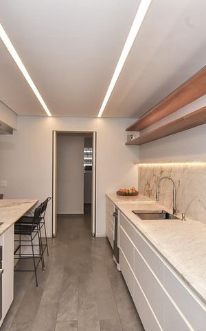 Apartamento à venda com 148m², 3 quartos e 3 vagasCozinha