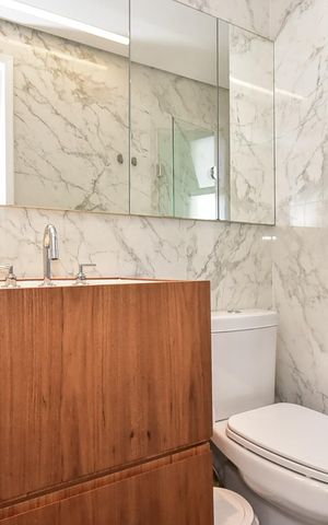Apartamento à venda com 148m², 3 quartos e 3 vagasBanheiro da Suíte 1