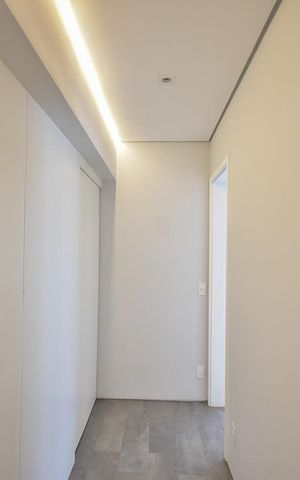 Apartamento à venda com 148m², 3 quartos e 3 vagasSuíte 1 corredor 