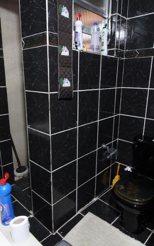 Casa de condomínio para alugar com 100m², 3 quartos e 3 vagasQuarto 3 - Banheiro