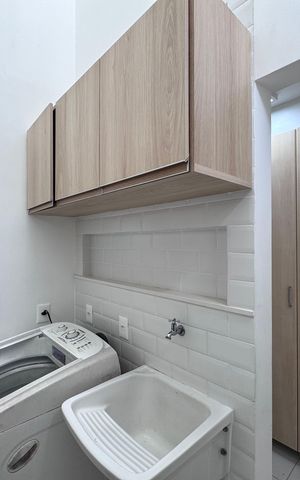 Apartamento à venda com 220m², 4 quartos e 4 vagas Apartamento à venda com 220m², 4 quartos e 4 vagasÁrea de Serviço