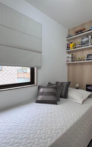 Apartamento à venda com 220m², 4 quartos e 4 vagas Apartamento à venda com 220m², 4 quartos e 4 vagasQuarto