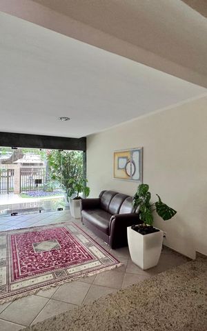 Apartamento à venda com 220m², 4 quartos e 4 vagas Apartamento à venda com 220m², 4 quartos e 4 vagasÁrea comum
