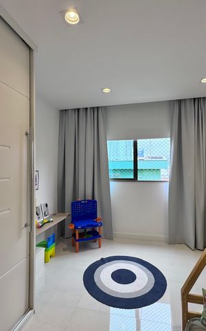 Apartamento à venda com 220m², 4 quartos e 4 vagas Apartamento à venda com 220m², 4 quartos e 4 vagasSuíte 3