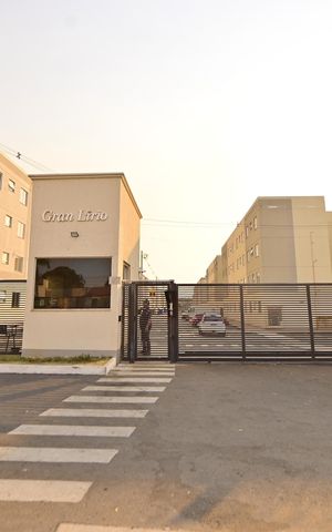 Apartamento para alugar com 39m², 2 quartos e 1 vaga Apartamento para alugar com 39m², 2 quartos e 1 vagaFachada