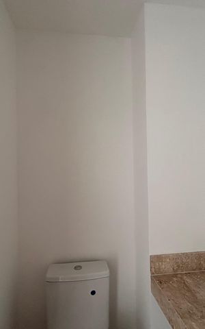 Apartamento à venda com 82m², 2 quartos e 1 vagaLavabo