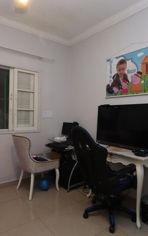 Casa para alugar com 240m², 3 quartos e 2 vagasEscritório