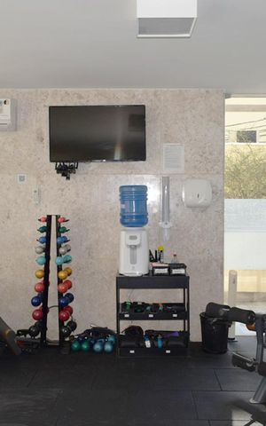 Apartamento à venda com 98m², 2 quartos e sem vagaÁrea comum