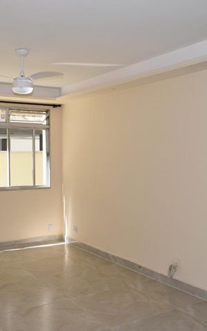 Apartamento à venda com 98m², 2 quartos e sem vagaSala
