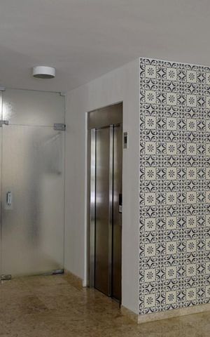 Apartamento à venda com 98m², 2 quartos e sem vagaÁrea comum
