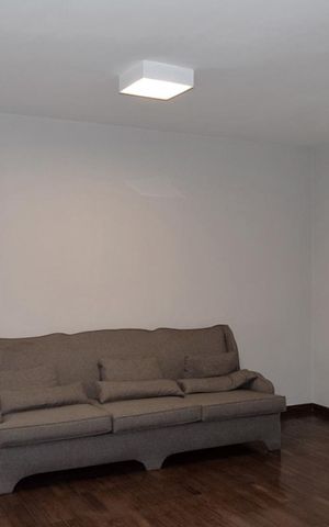 Apartamento à venda com 98m², 2 quartos e sem vagaÁrea comum