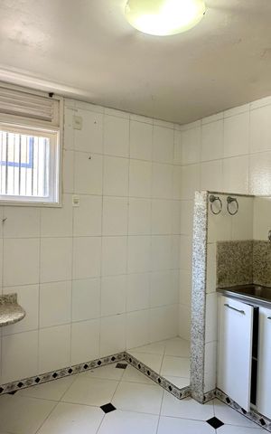 Casa à venda com 500m², 3 quartos e 2 vagas Casa à venda com 500m², 3 quartos e 2 vagasCozinha