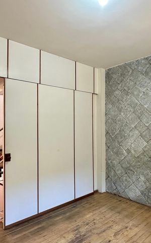 Casa à venda com 500m², 3 quartos e 2 vagas Casa à venda com 500m², 3 quartos e 2 vagasQuarto 1